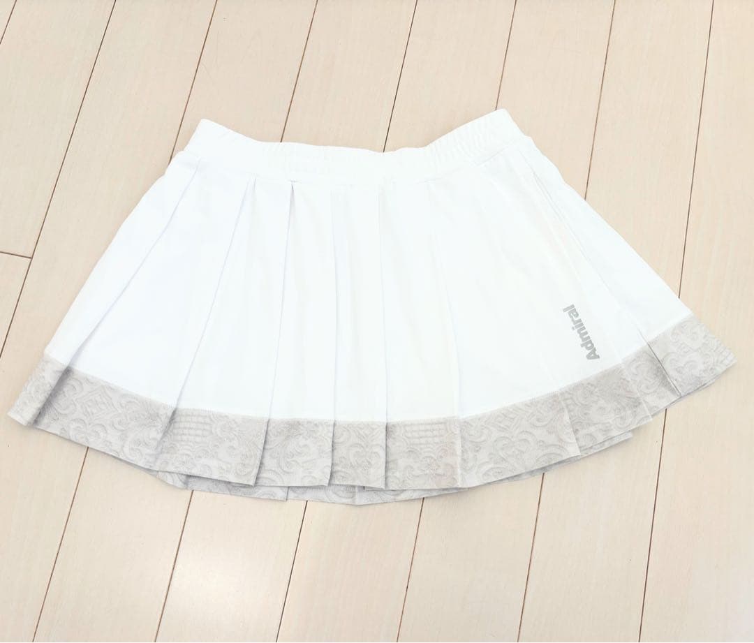 宇野麻耶さん着用アドミラルスコート　白　S