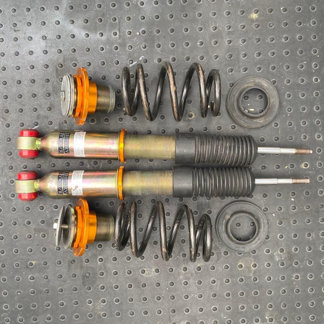 [専用] 30プリウス　CSTリア車庫調整キット　TEINフロント2本