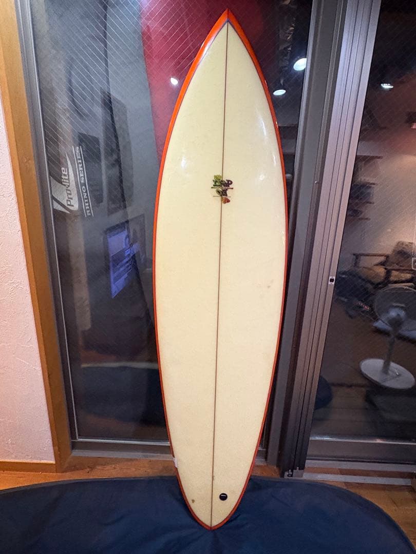 け*う様 クリーム色とオレンジのショートボードドロップアウトお宝貴重品ビンテージ