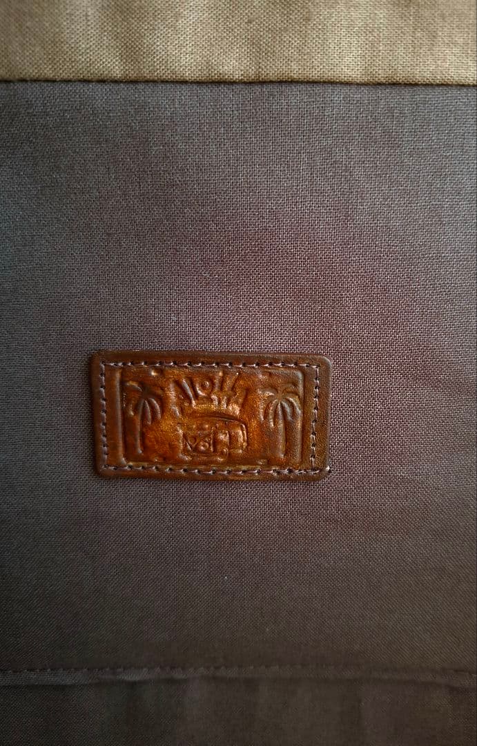 ハワイアンキルト バッグ　2WAY　ファスナー付　革タグチャーム付　ワーゲンバス