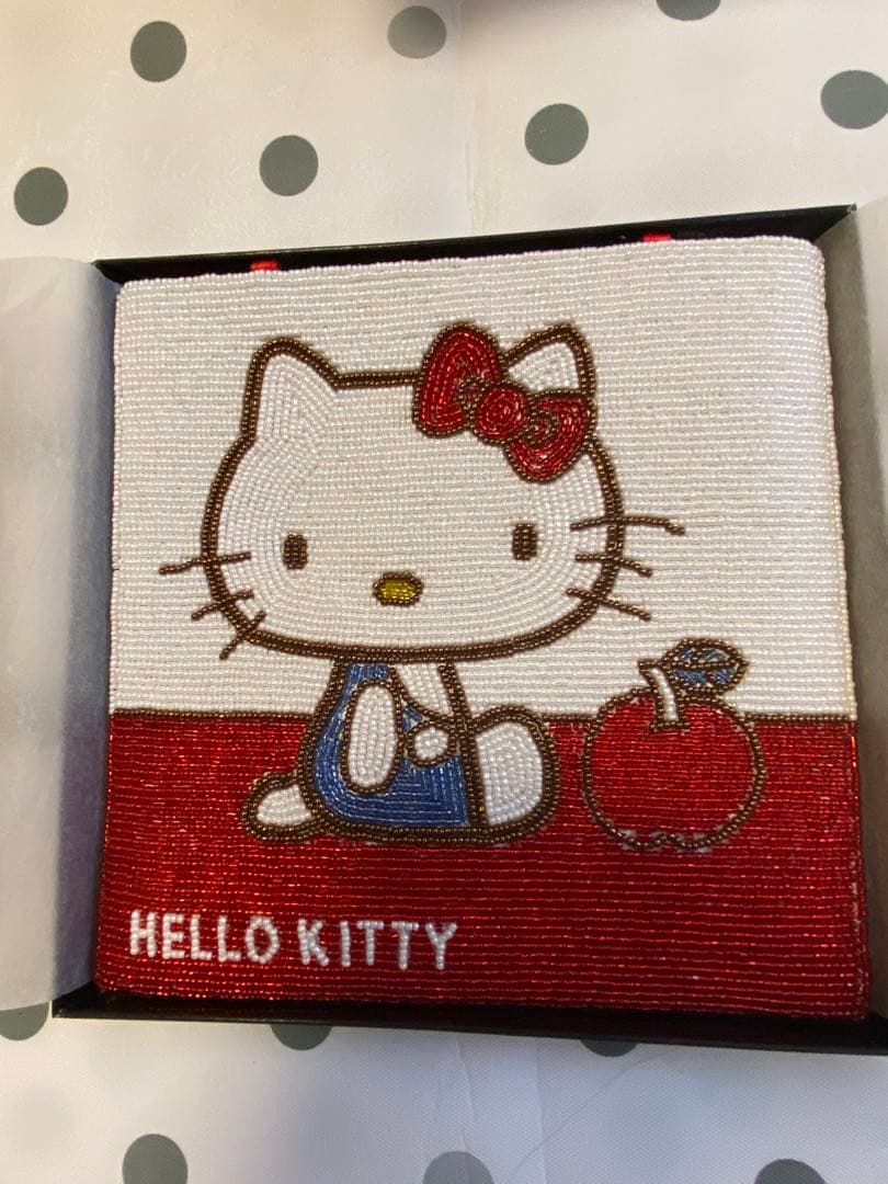 ヘザレット ハローキティコラボ ビーズ刺繍バッグ アーカイブ サンリオ