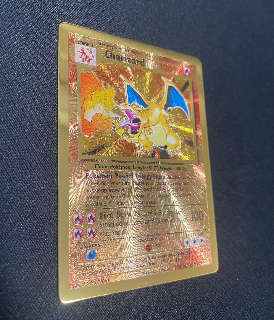 メタルカード　25th ウルトラプレミアムコレクション　ピカチュウ　リザードン