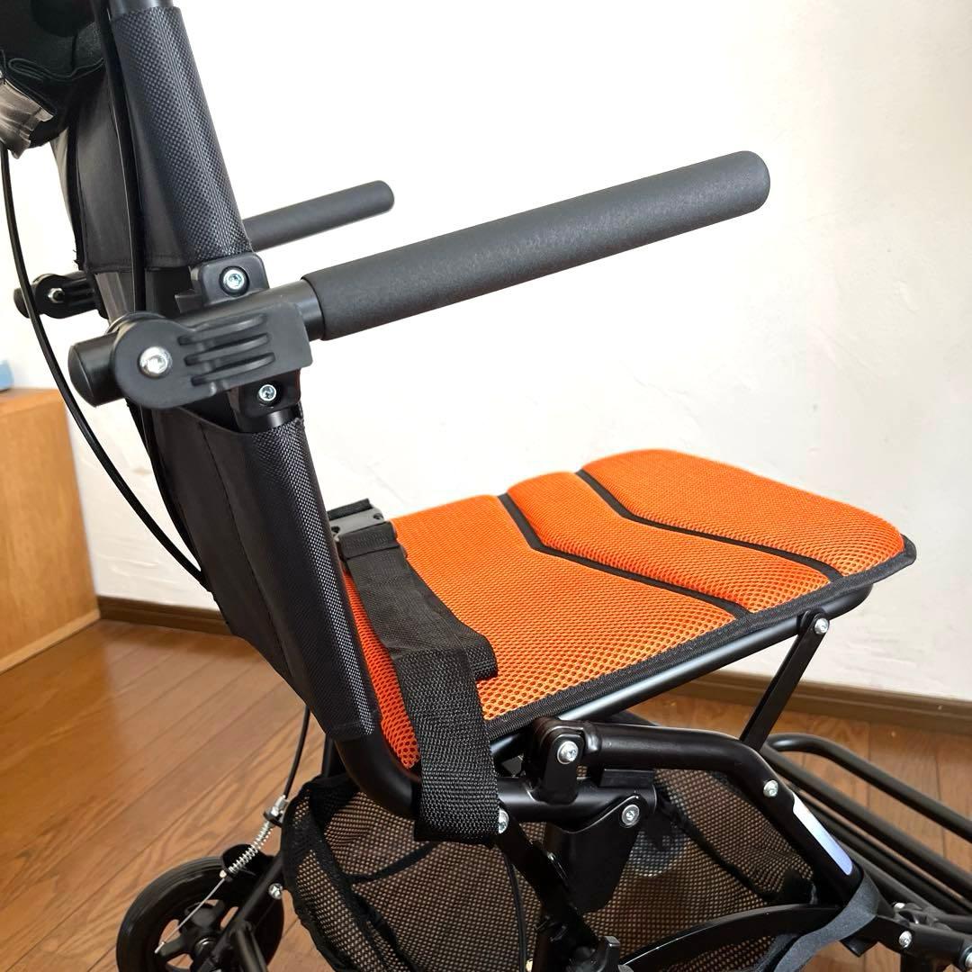 【未使用品】折りたたみ介助車いす　ナイスウェイ10