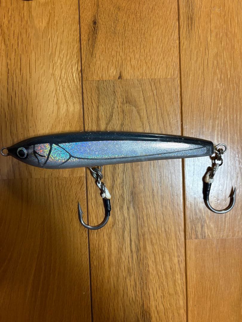 山際擬似餌工務店　とびそこない