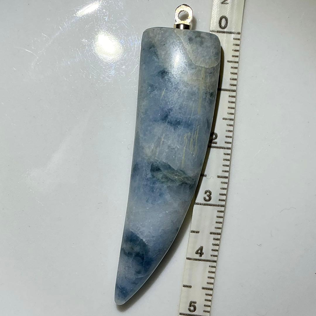 糸魚川翡翠　コン沢　ネックレストップ（103）