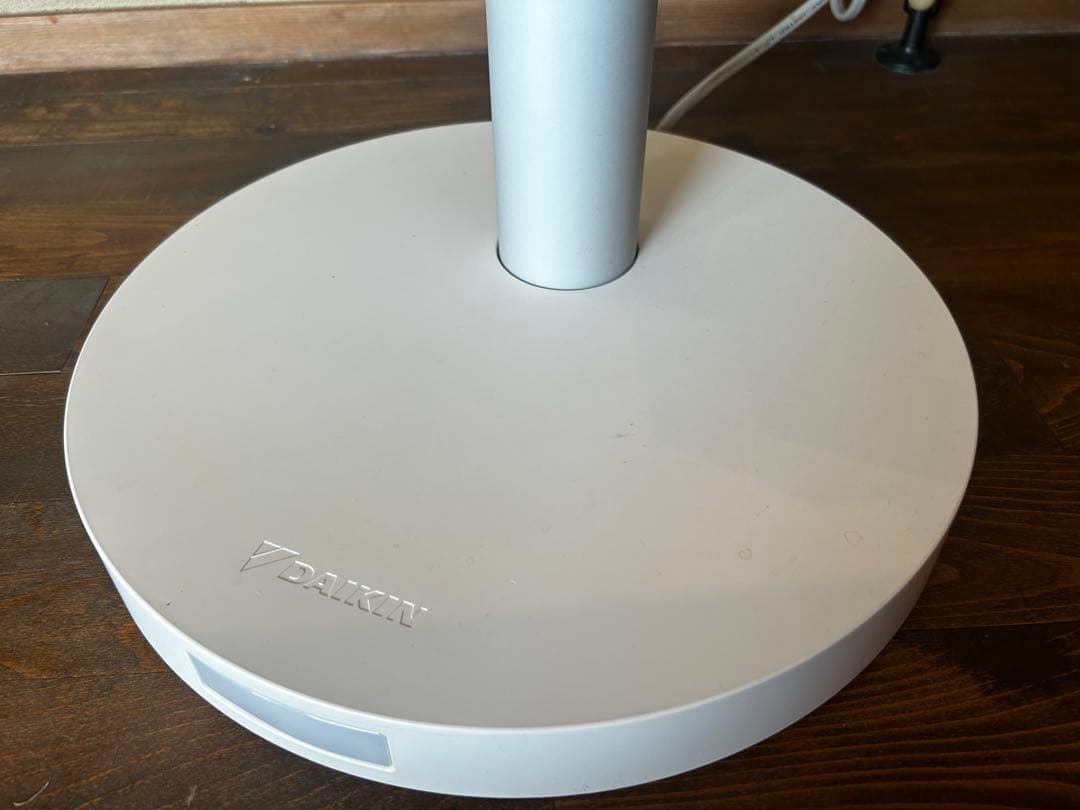 DAIKIN ダイキン ERFT11XS-W 遠赤外線ヒーター　20年製