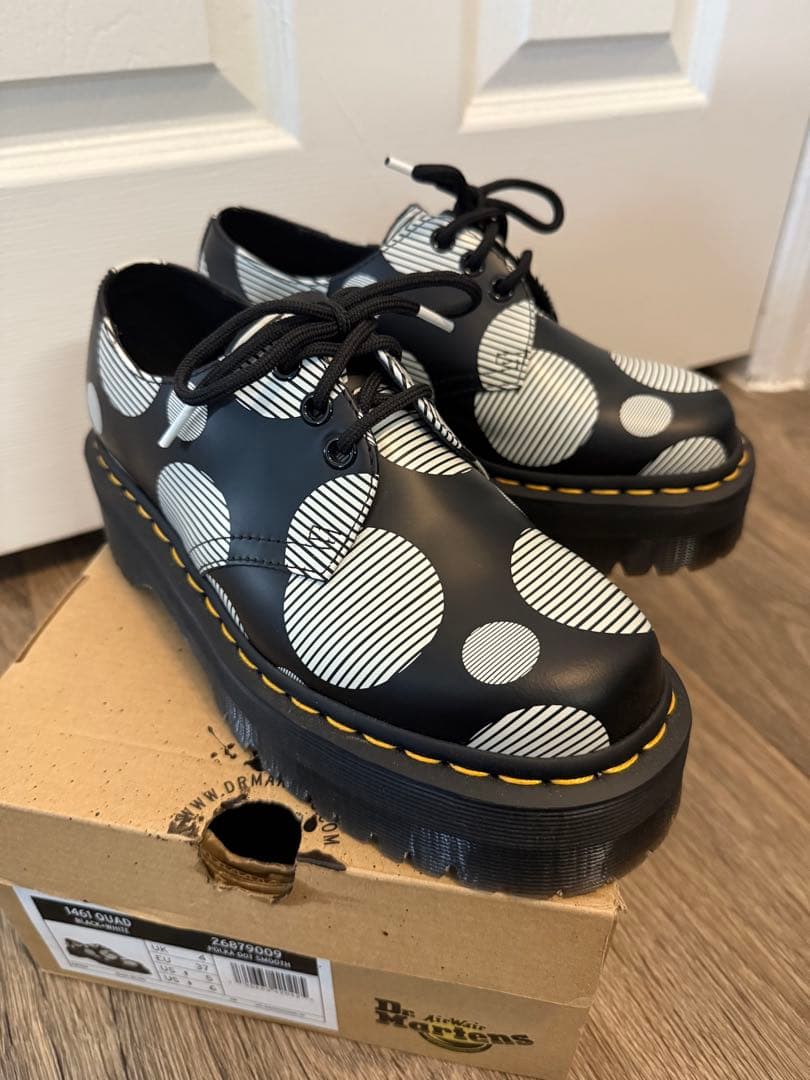 Dr. Martens QUAD POLKAドット柄厚底シューズ UK4
