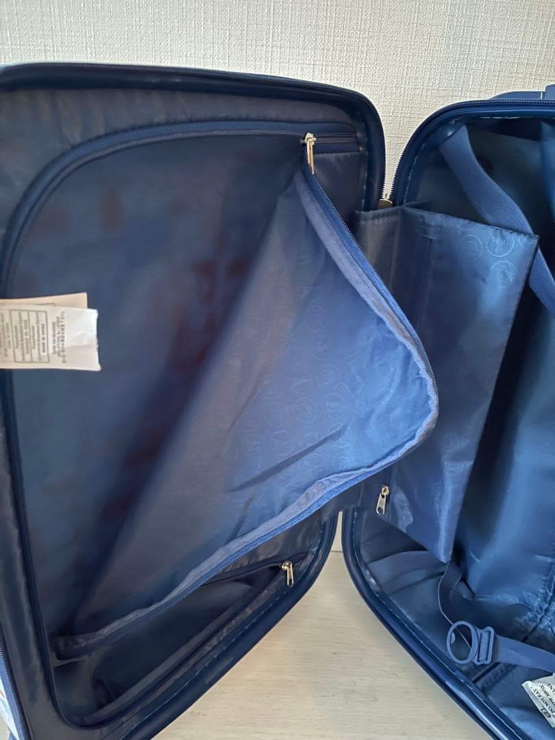 新品未使用　パリディズニー　スーツケース Sサイズ・サブケース付き