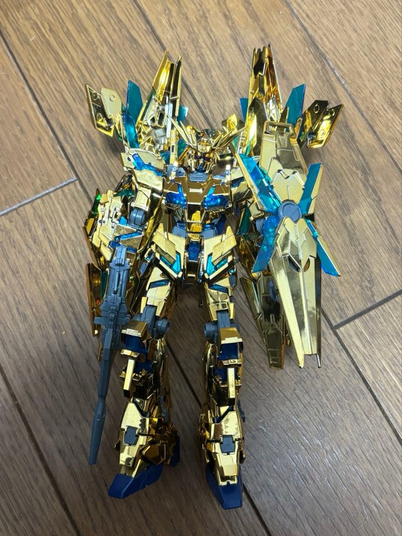 ガンダムプラモデル制作済み