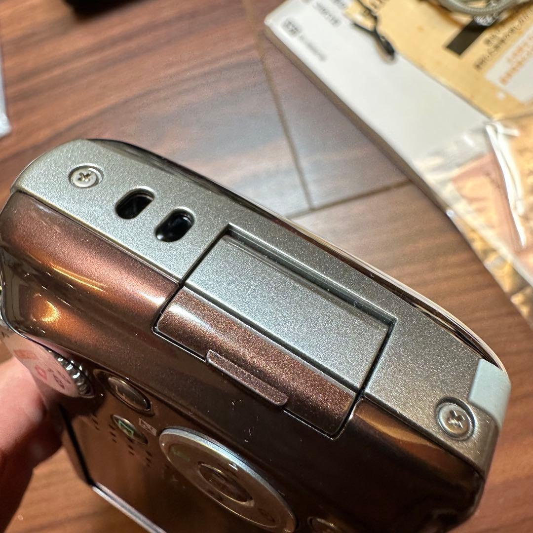 FUJIFILM FinePix F70 EXR デジカメ 5336