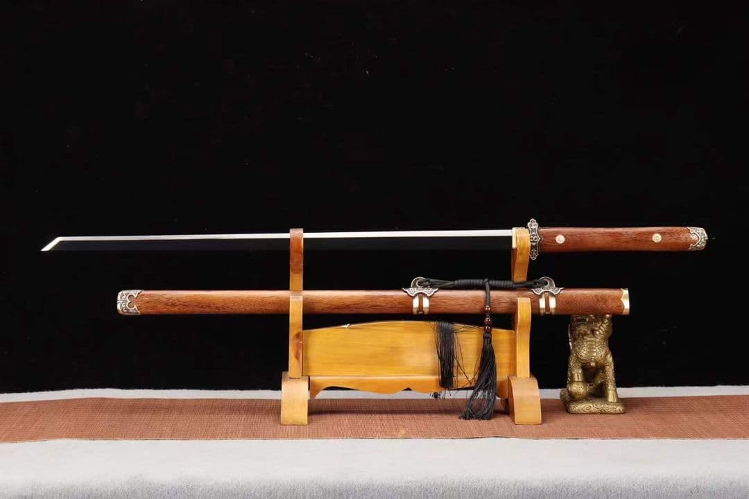 【唐刀】 古兵器 武具　刀装具　日本刀　模造刀 居合刀