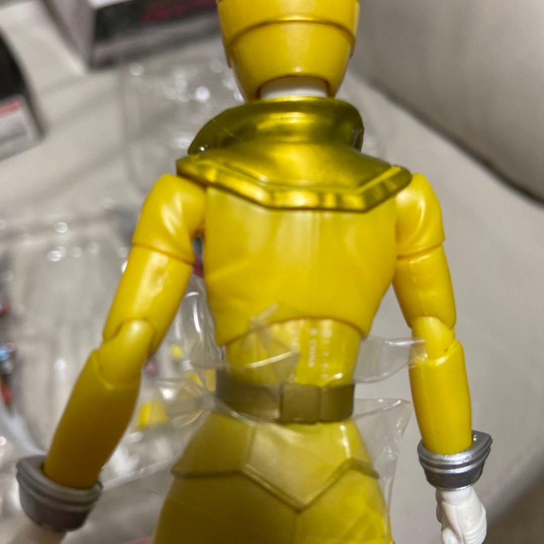 フィギュアーツ　ゴーカイジャー　ゴーカイピンク　ゴーカイイエロー