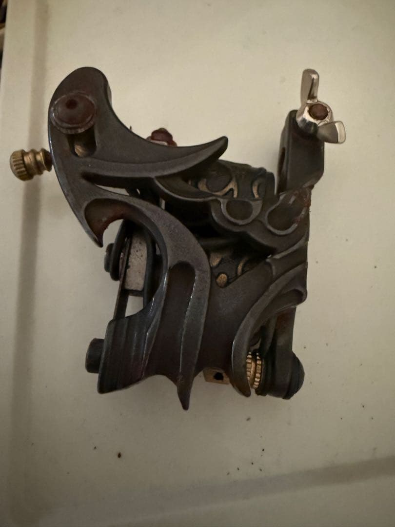 タトゥーマシン