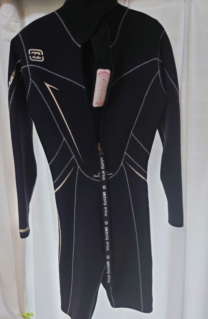 Billabong ロングスリーブスプリング MLサイズ 黒