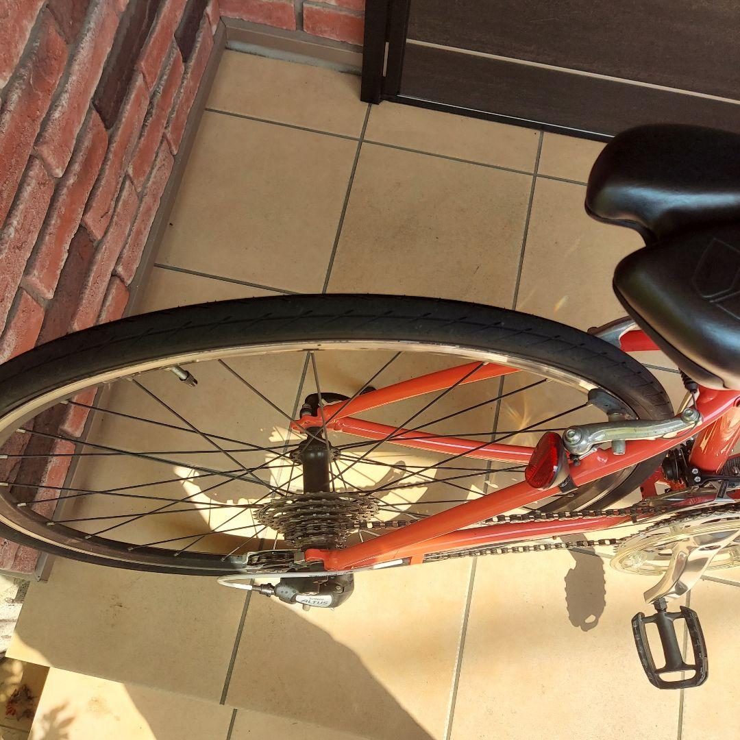 GIANT Liv　サーモンピンク色　クロスバイク 　700×30c