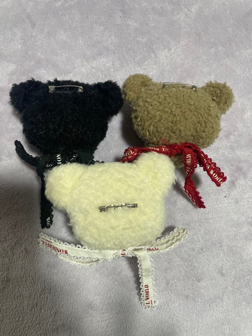ワンダフルワールド　顔くまコサージュ　3個セット