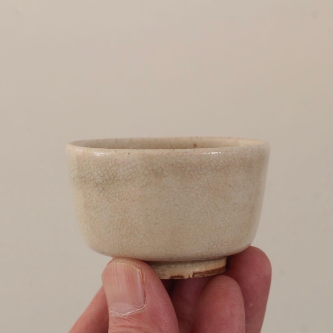 佳き貫入染み 半筒 盃 ぐい呑み 酒器 古道具 アンティーク