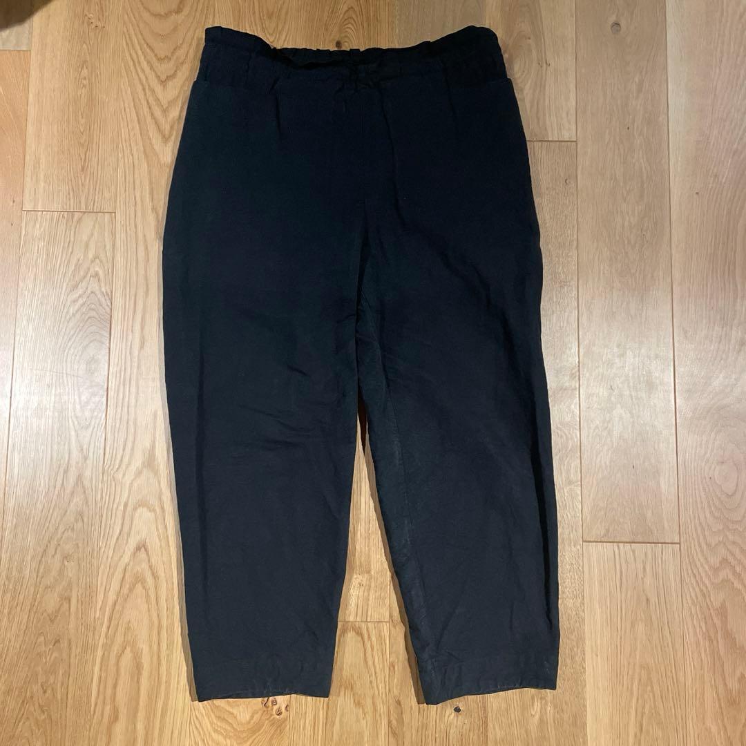 えみおわす　ダーツパンツ　黒