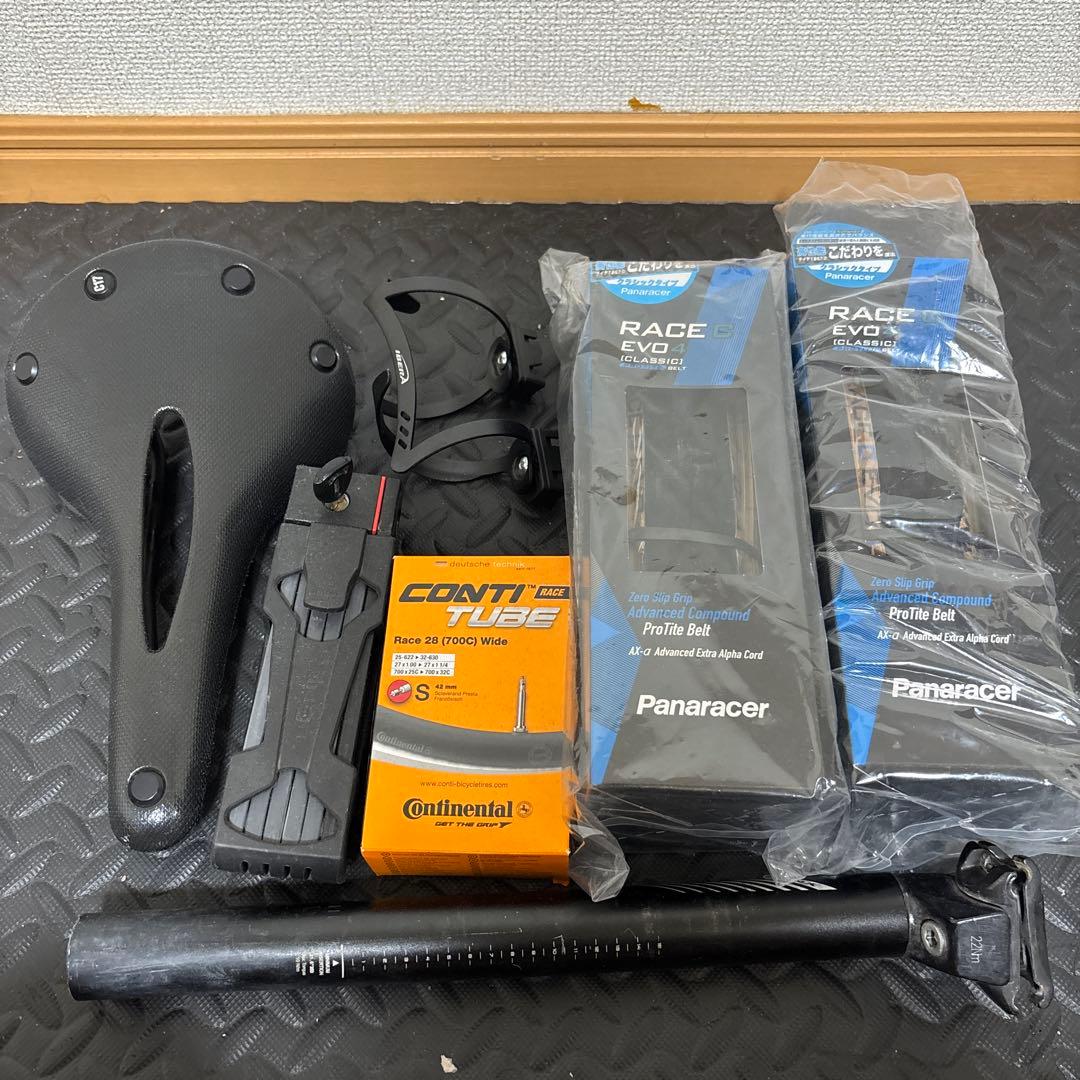 新品未使用700x28C クリンチャータイヤ×2コンチネンタルチューブ×1他あり