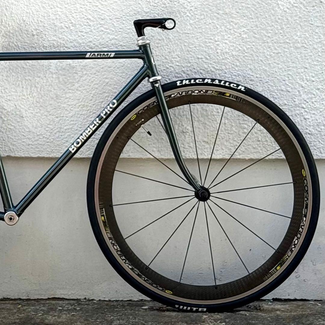 BOMBER PRO フレームセット　ステム、前後ホイール、サドル、シートポスト
