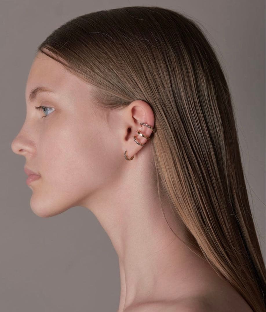 ほぼ未使用ARTIDA OUD♡ダブル パヴェ ミニフープ シングル ピアス