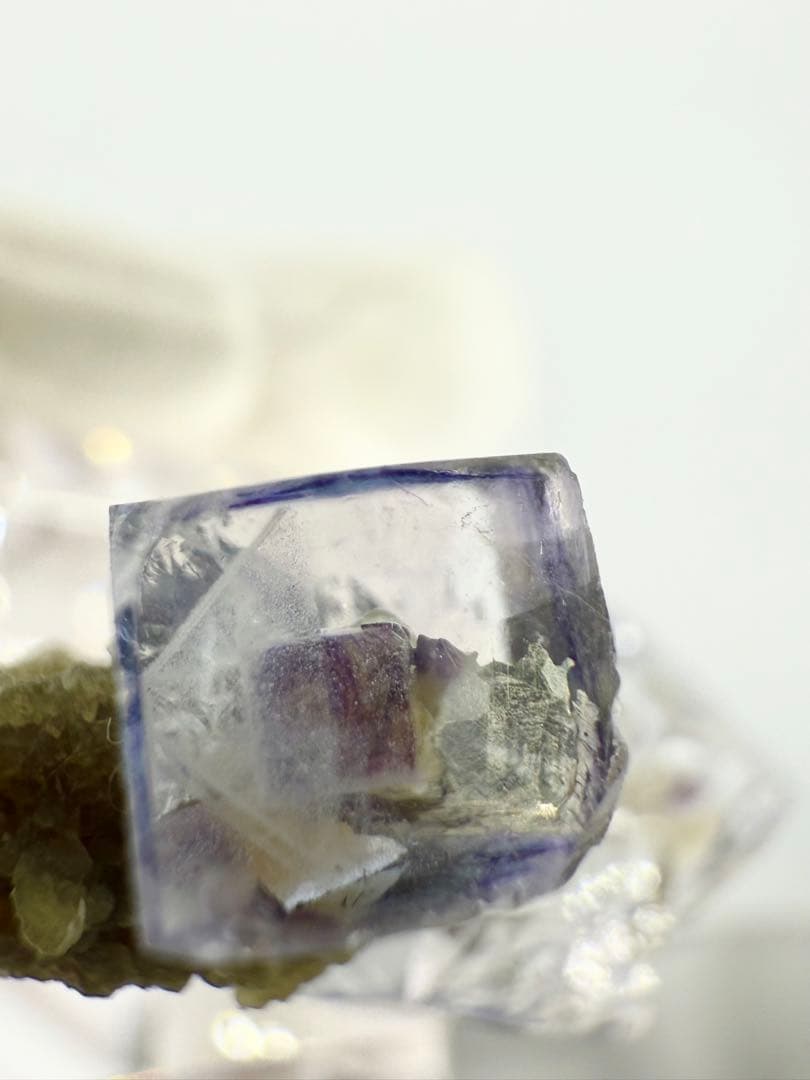 フローライト　ヤオガンシャン産　蛍石　鉱物標本　原石　天然石