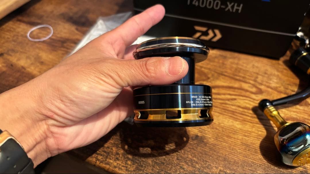 森*ん様 ２０ソルティガ　SALTIGA１４０００ＸＨ　SLP8000 リブレハ