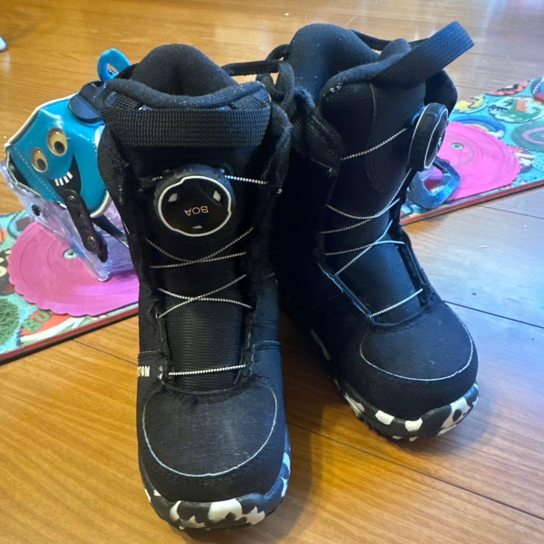 ⭐︎専用品⭐︎ バートン　スノーボードセット　ブーツ　板　バインディング　キッズ