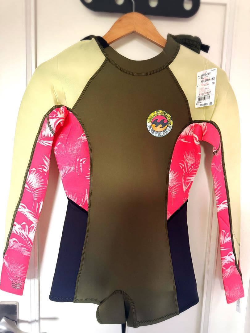 未使用タグ付❤︎BILLABONG ビラボン ウェットスーツ Lサイズ