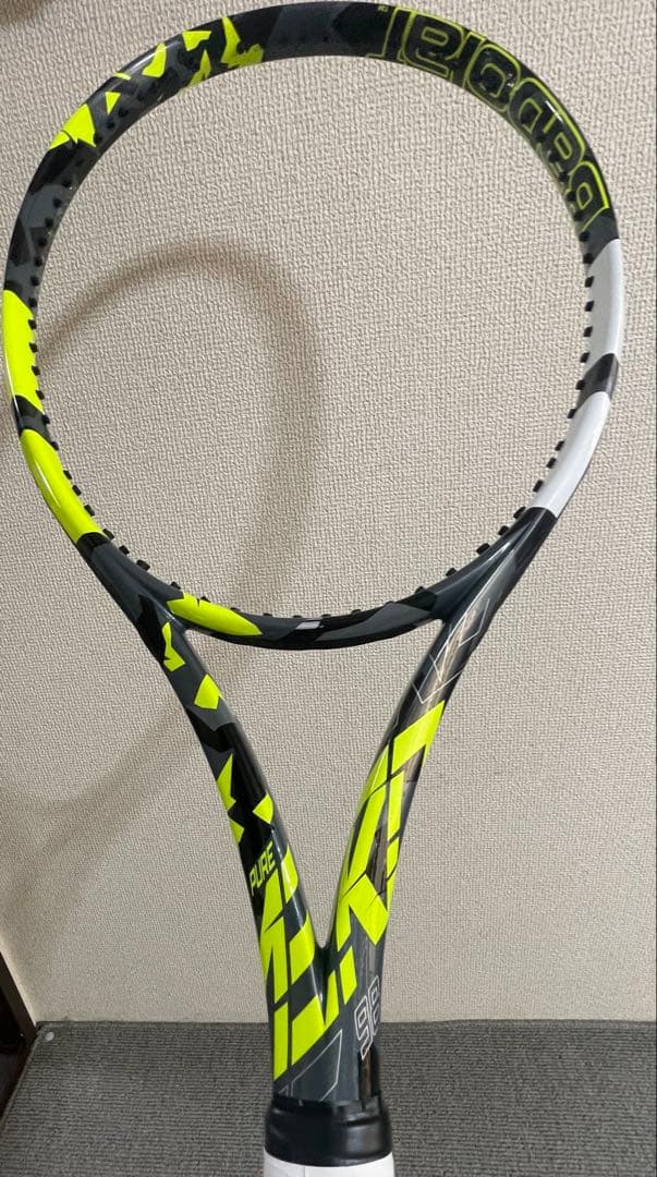 Babolat ピュアアエロ98 グリップサイズ2
