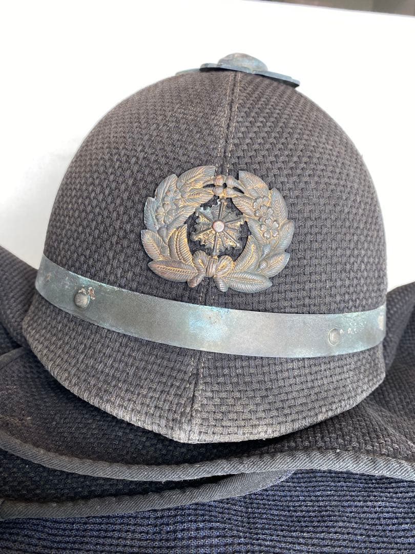 超レトロな横浜市　消防士ヘルメット