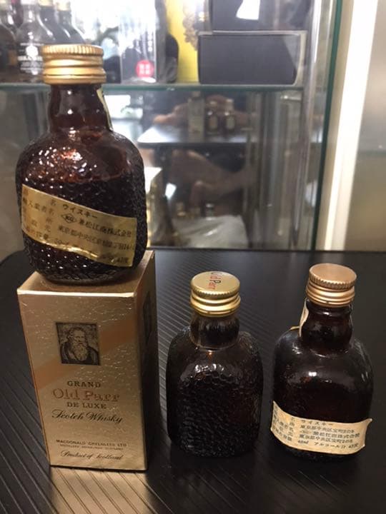 ミニボトルウイスキー