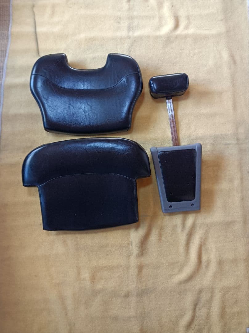 理容機器　タカラ椅子クリエ　レザー部分一式