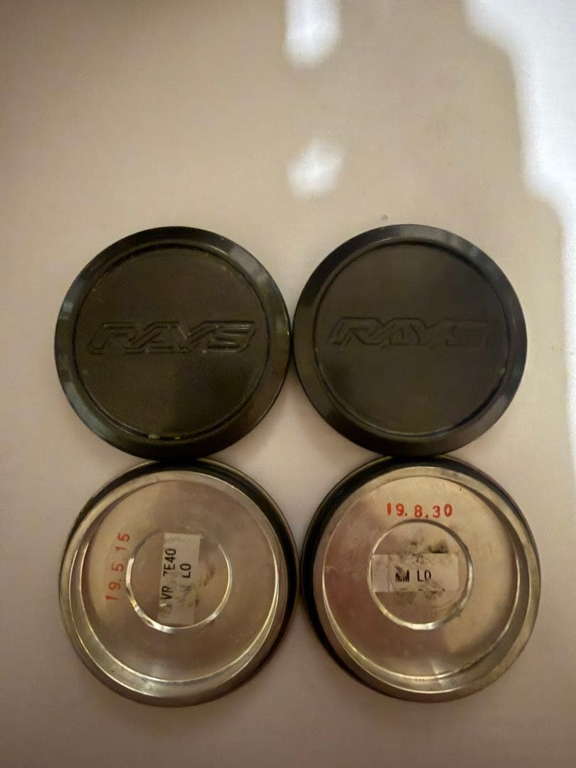 RAYS ZE40 18×8.5j+50 4本