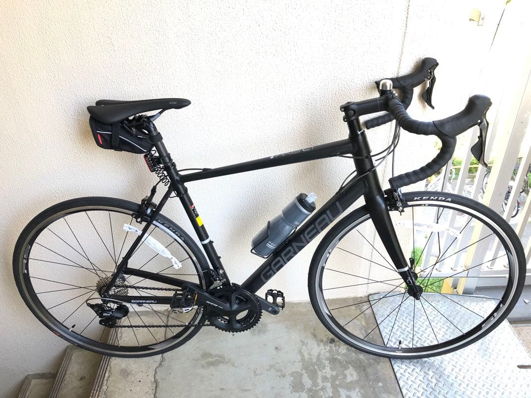 ロードバイク　GARNEAU AXIS c1 2×11