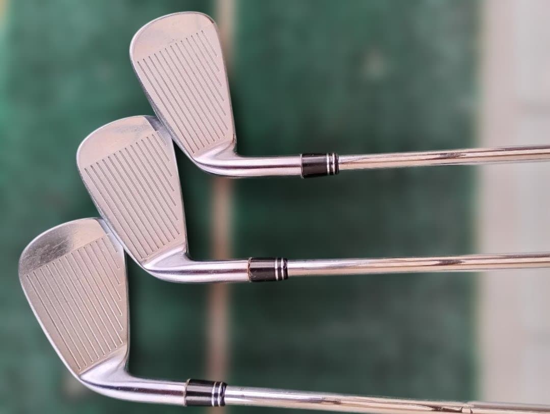 テーラーメイドラックLT2005