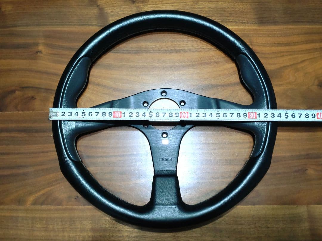 MOMO ステアリング TYP D35 KBA 70116