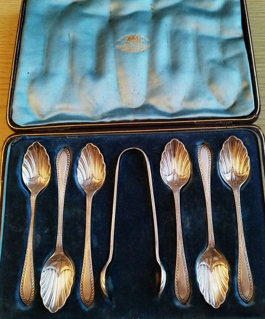 英国アンティーク　純銀製スプーンセット 6本+トング