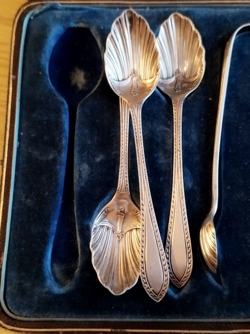 英国アンティーク　純銀製スプーンセット 6本+トング