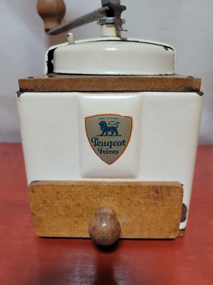 Peugeot 手挽きコーヒーミル アイボリー