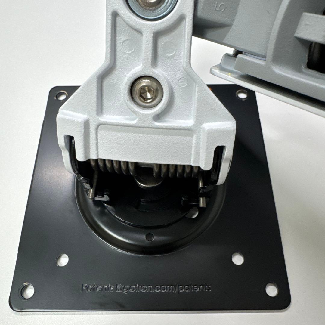 【新品未使用】エルゴトロン　LX ホワイト　モニターアーム