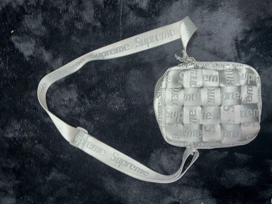 バッグ Supreme Woven Shoulder Bag \