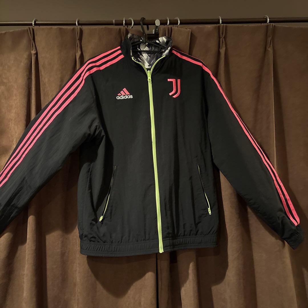 adidas Juventus ウィンドブレーカー