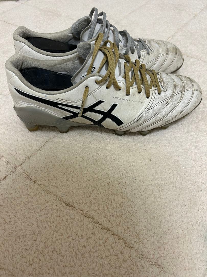 ASICS DS LIGHT X-FLY 6サッカーシューズ ホワイト/ブラック