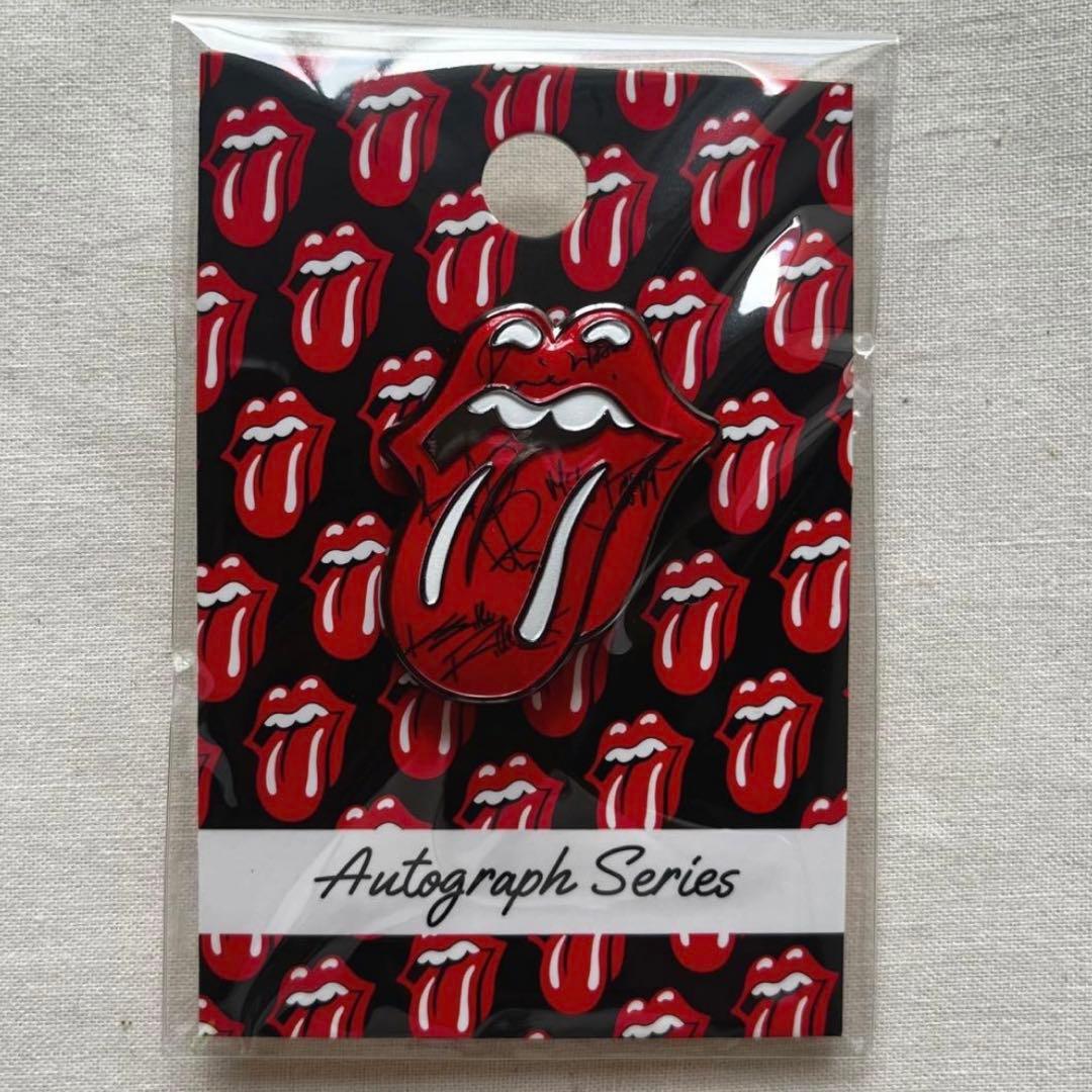 【海外店舗限定 】HardRockCafeローリングストーンズピンバッジサイン入