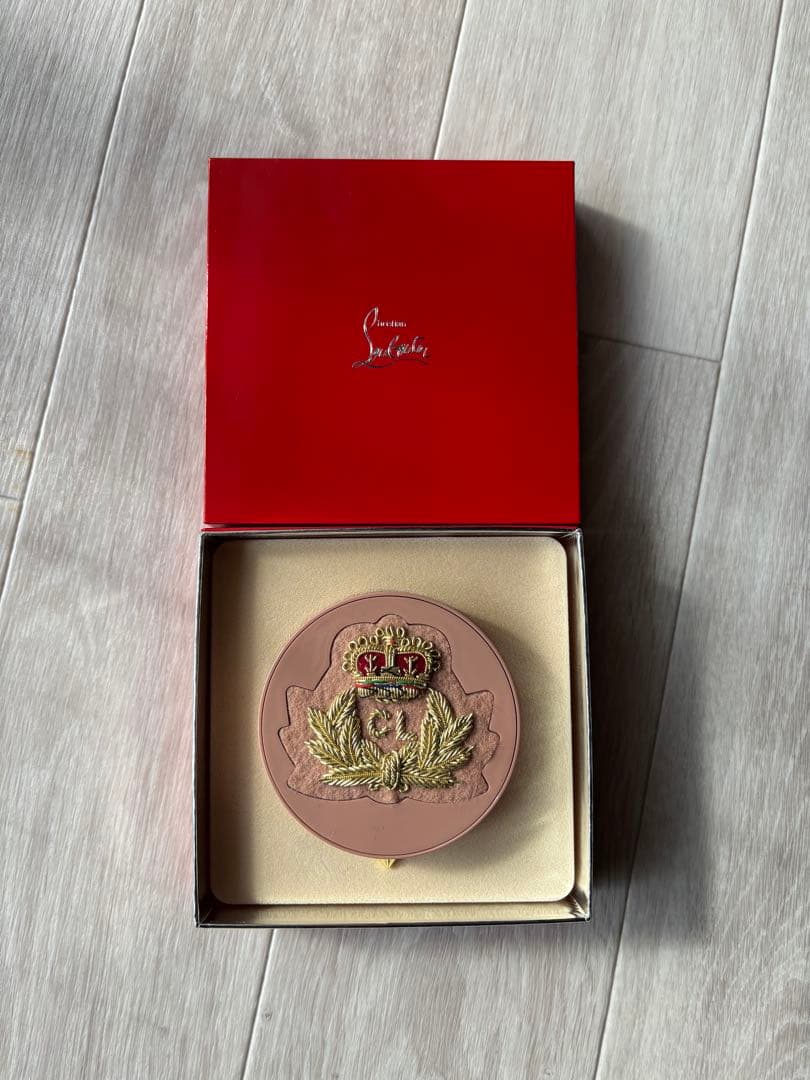 Christian Louboutin タンフェティッシュ ラプードル