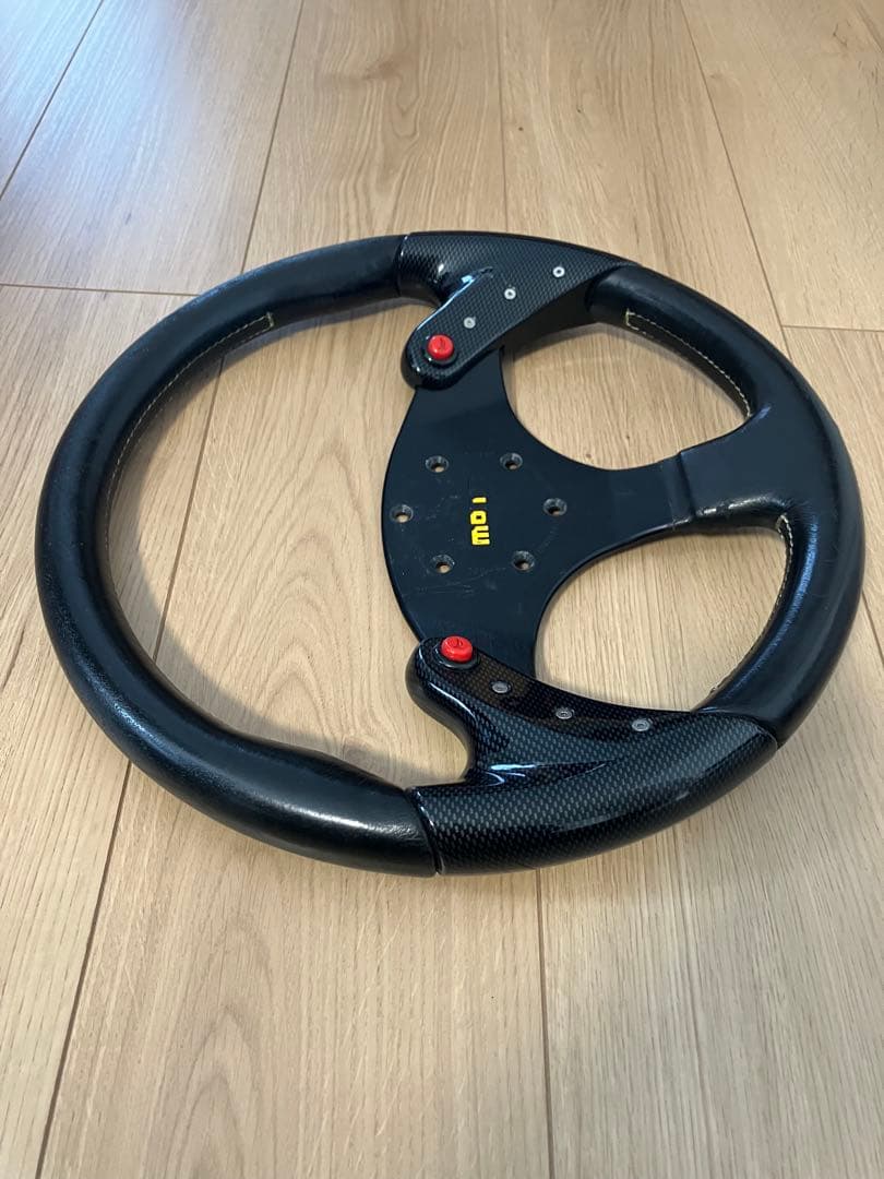 希少★momo F1 consept モモ ステアリング スパイダー 35π