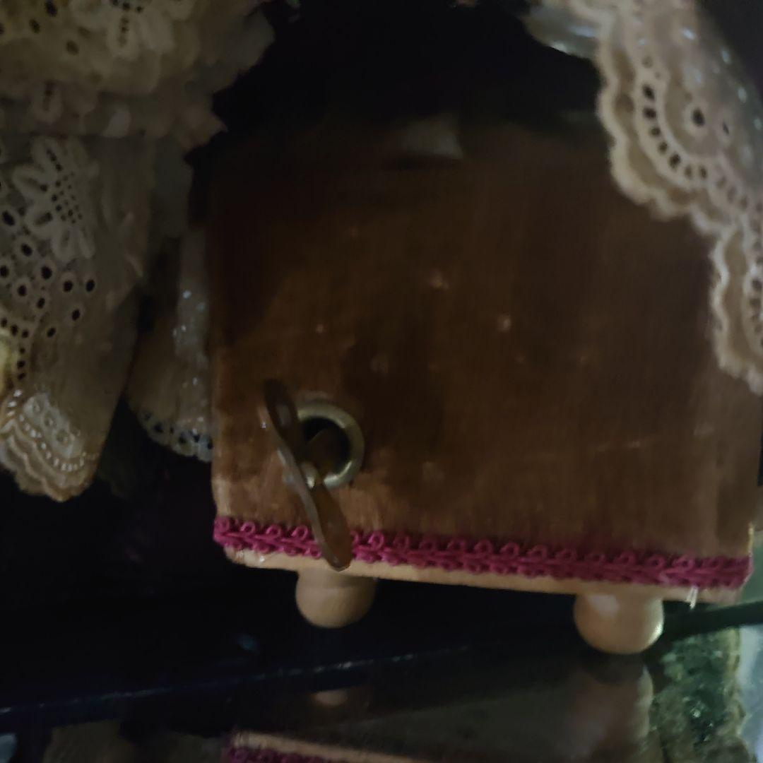 曰く付き　特級呪物　幸代ちゃんの思いのこもったオルゴール人形