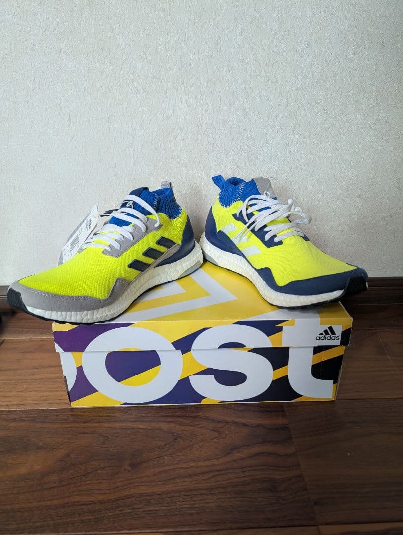 週末価格【新品未使用】26.5 adidas Ultra Boost Mid