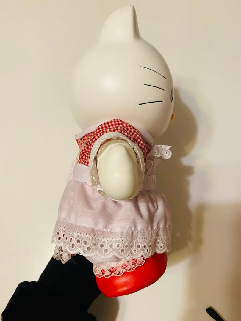 希少！平成レトロ！1998年Helloキティ着せ替えドール箱付き！